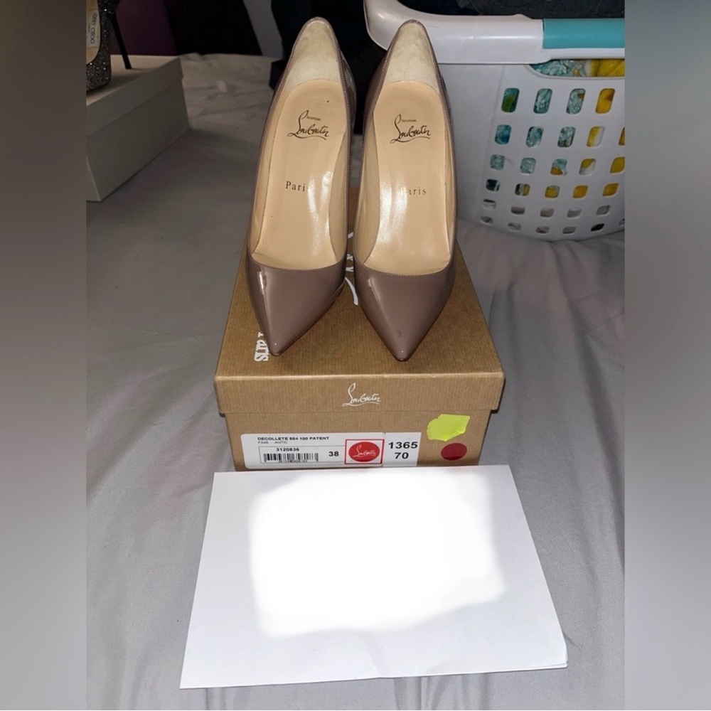 Christian Louboutin Beige Heels